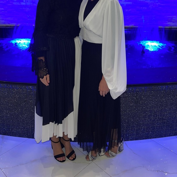 •SOLD•Qupid Snakeskin open-toe block heels - Picture 7 of 7